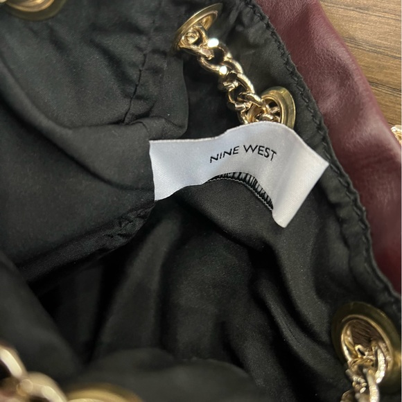 Nine West Small Purse - Picture 9 of 11